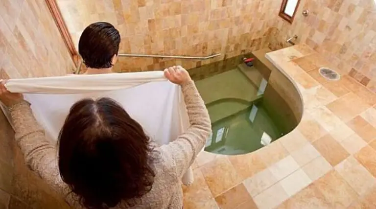 The Symbolic Significance: Exploring the Biblical Meaning of Bathtub ...